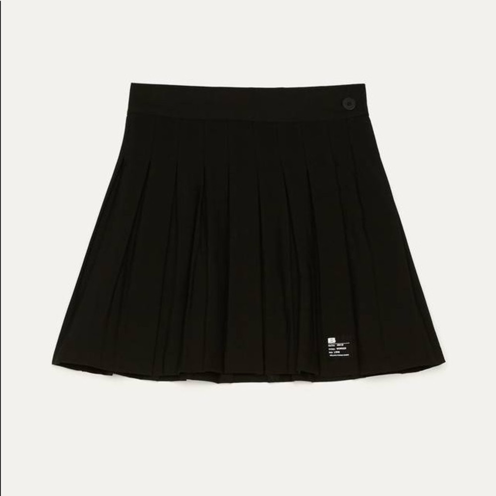 BLACK BERSHKA PLEATED MINI SKIRT